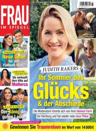 Frau im Spiegel - 12 August 2026